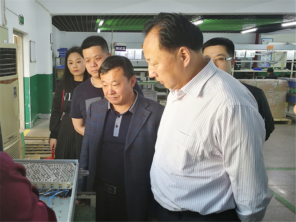 高新區黨工委委員葉茂恒率隊前往福建考察